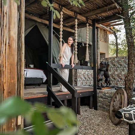 Grace Of Africa, Couples 5 Star Nature Lodge Marloth Park Kültér fotó