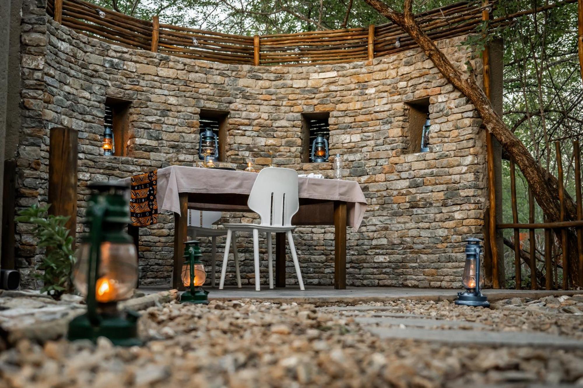 Grace Of Africa, Couples 5 Star Nature Lodge Marloth Park Kültér fotó